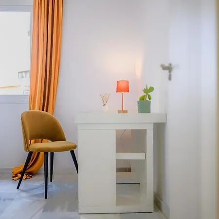 Domillion New Refurb 3bdr 2bath House Az111 *