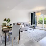 Domillion New Refurb 3bdr 2bath House Az111