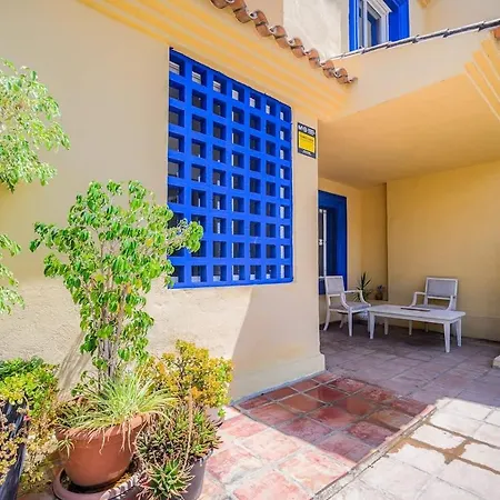 Domillion New Refurb 3bdr 2bath House Az111 * Marbellac