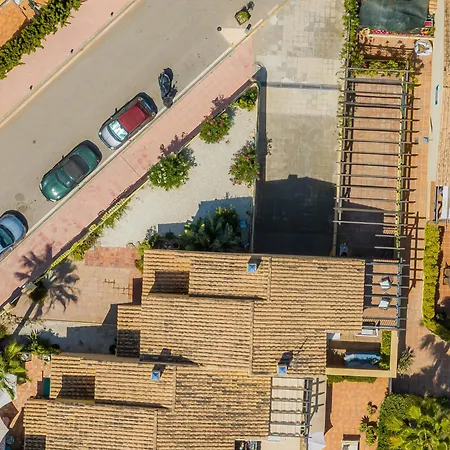 Domillion New Refurb 3bdr 2bath House Az111 Hébergement de vacances