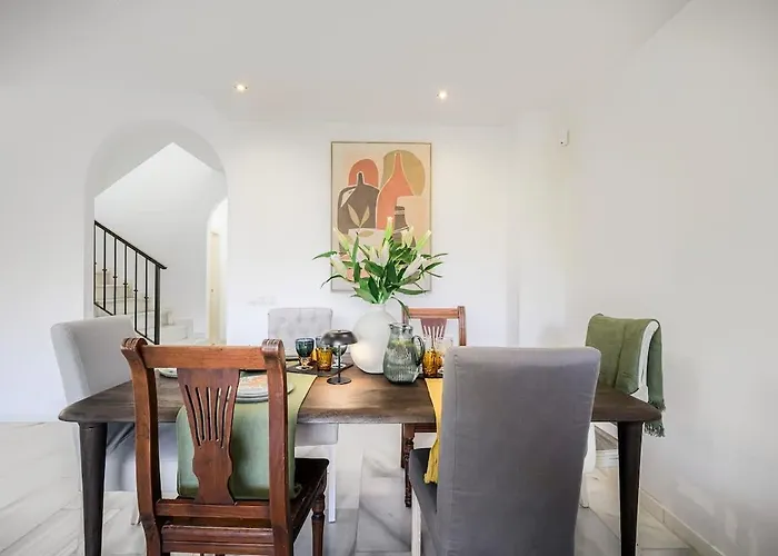 Casa de Férias Domillion New Refurb 3bdr 2bath House Az111 Marbella