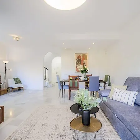 بيت للعطل Domillion New Refurb 3bdr 2bath House Az111